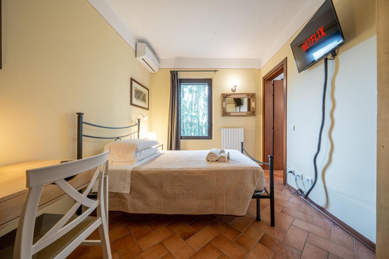 Casello A1, Modena Sud - Villa Aurora Charming Rooms Eksteriør billede